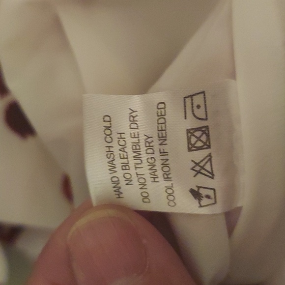 LOVERS AND FRIENDS Red Floral Printed Wrap Midi Skirt - Picture 14 of 14